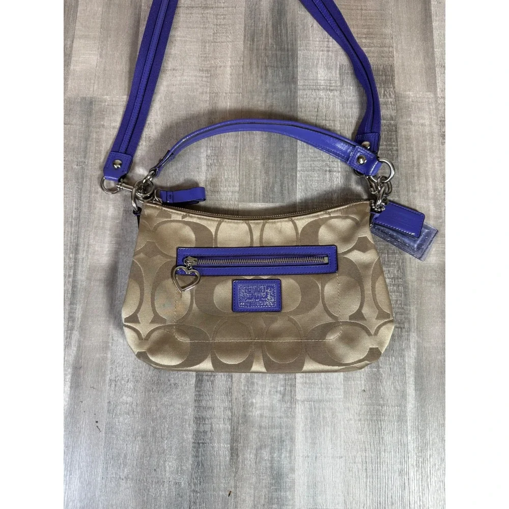 Coach signature poppy